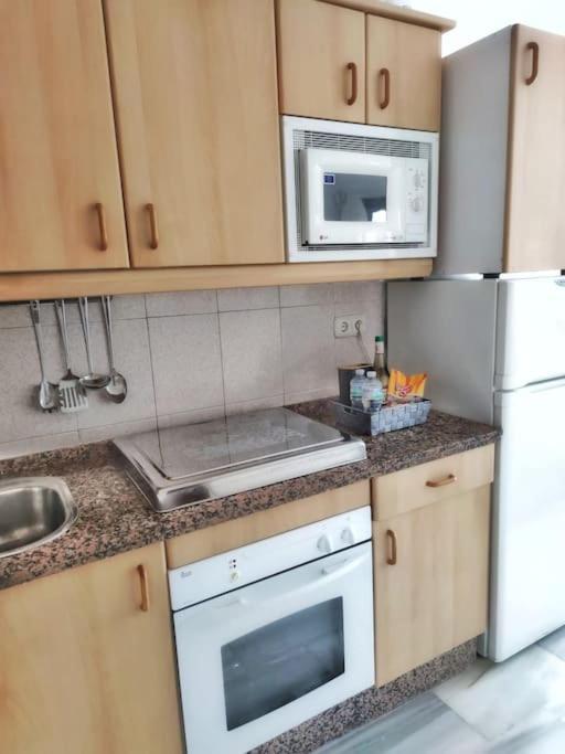 Apartamento Maika Benalsun Pueblo Evita Benalmádena Eksteriør bilde
