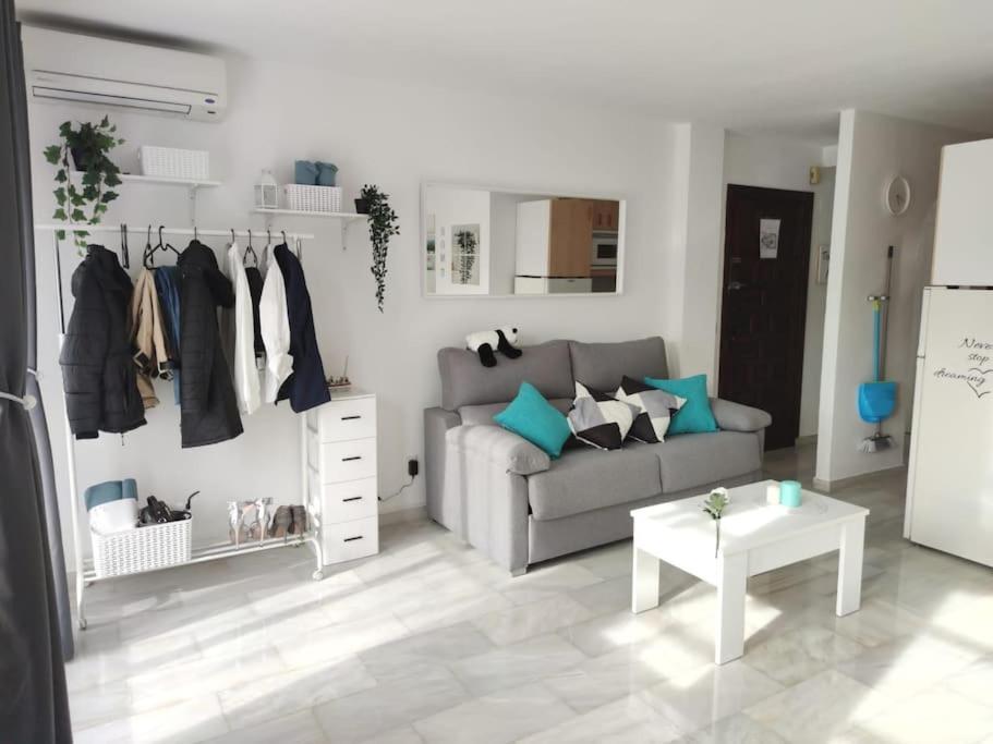 Apartamento Maika Benalsun Pueblo Evita Benalmádena Eksteriør bilde
